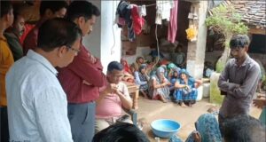 छतरपुर में एक ही परिवार की तीन बच्चियों की संदिग्ध मौत, दफन शव निकलवाकर जांच शुरू